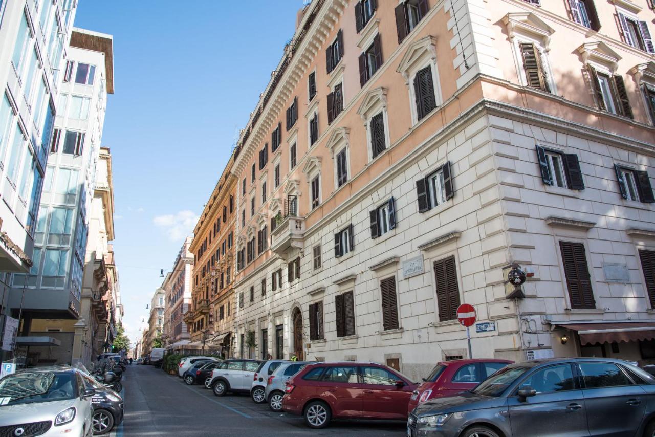 Lombardia40 Luxury Suites Róma Kültér fotó