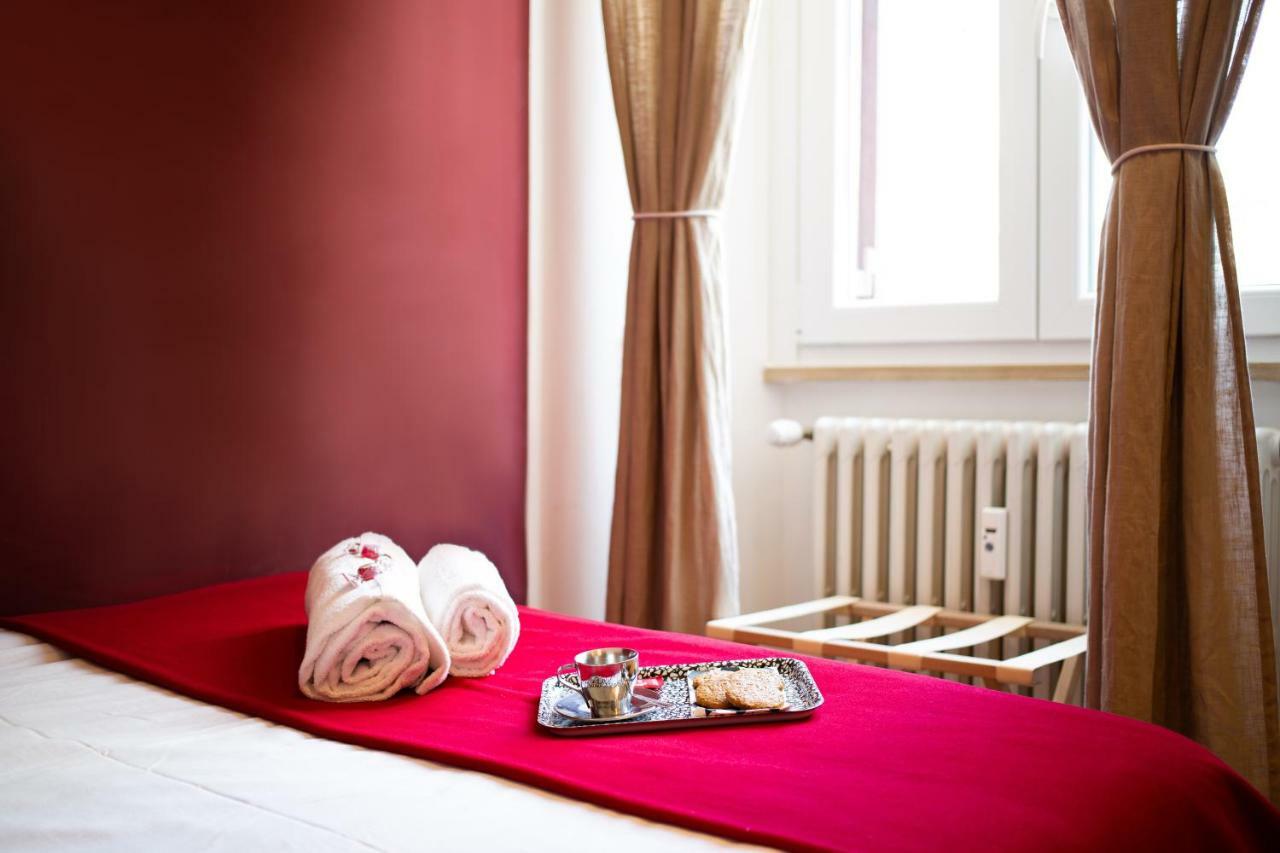 Lombardia40 Luxury Suites Róma Kültér fotó