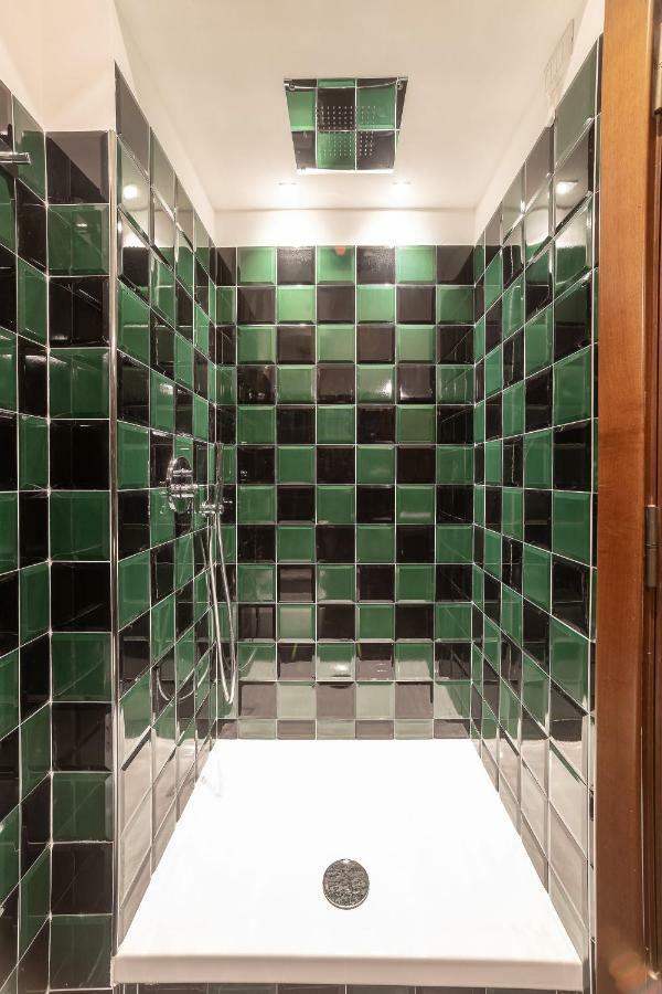 Lombardia40 Luxury Suites Róma Kültér fotó